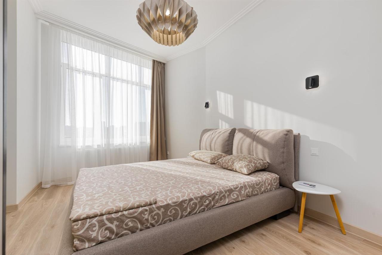 Sea Symphony Luxury 3-Bedrooms Apartment Odessa Eksteriør bilde