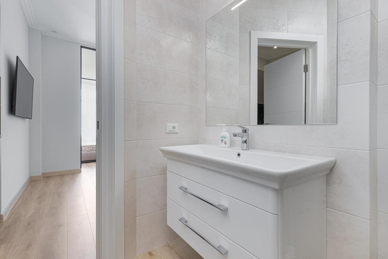 Sea Symphony Luxury 3-Bedrooms Apartment Odessa Eksteriør bilde